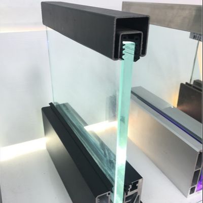 Hệ thống U Channel kính cường lực 800-1200mm ổn định với tay vịn nhôm đảm bảo an toàn và tính thẩm mỹ