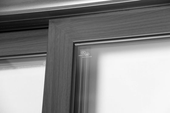 Cửa trượt nhôm lâu bền để ngăn ngừa khói dầu 50 năm tuổi thọ và hiệu quả năng lượng cao