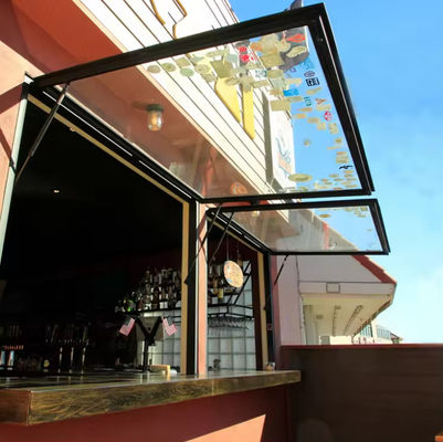 High Security Aluminum Frame Tilt And Turn Window với một cửa sổ