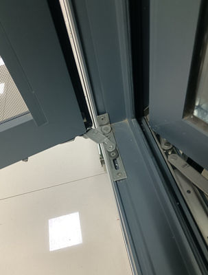 Tùy chỉnh Out Swing Egress cửa sổ bột phủ và hoạt động trơn tru