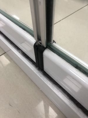Slim Frame Aluminium Bi Fold Doors With Tempered Safety Laminated Glass (Cửa gấp đôi bằng nhôm có khung mỏng với kính bảo vệ được làm nóng)