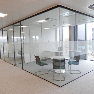 Thiết kế hiện đại An toàn kính không khung tường văn phòng kính mạ chống âm
