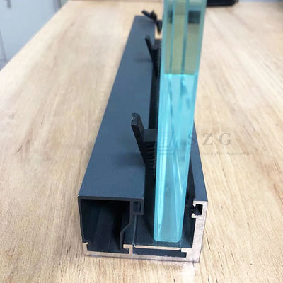 Dễ dàng lắp đặt Glass Partition Bức tường cách điện âm thanh Văn phòng Bức tường