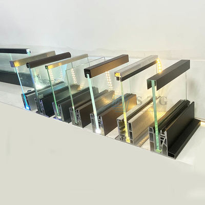 12mm cầu thang không khung kính ban công hàng rào U kênh với đèn LED