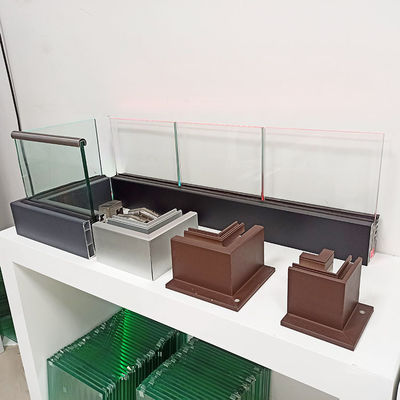 Tự chỉnh 12mm nhôm U Channel Glass Railing 304 SS Handrail Frameless Glass Balustrade