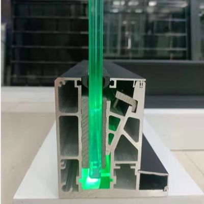 Ánh sáng LED màu sắc Laminated Glass U Channel System Glass Railing cho sân thượng