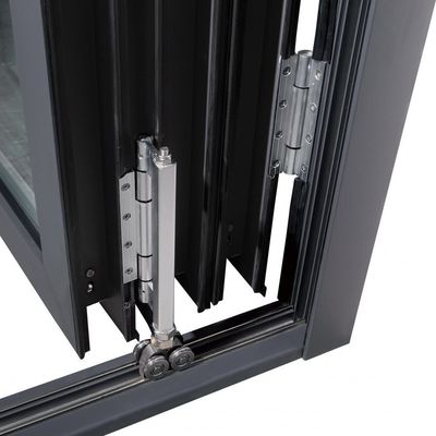 Các cửa sổ gấp bằng gỗ sồi vàng cho các trung tâm hội nghị