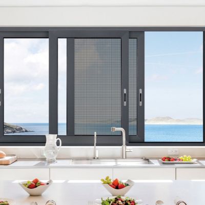 Cửa kính trượt màu đen có thể khóa bên trong lớn hiện đại