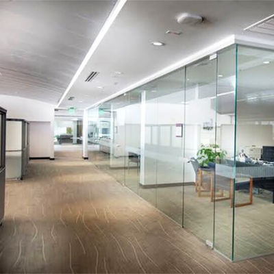 View Full Frameless kính trong suốt tường phân vùng cho văn phòng, nhà, xưởng