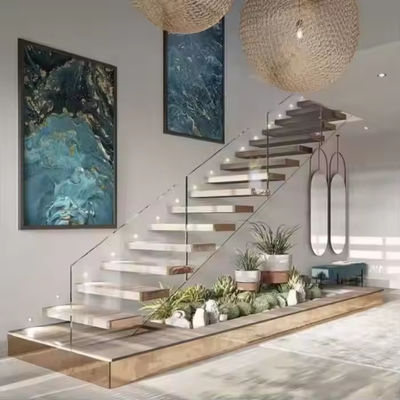 Tường gắn đắp Cấu hình ẩn Cầu thang gỗ Oak đỏ Villa mở Cầu thang nổi Với đèn